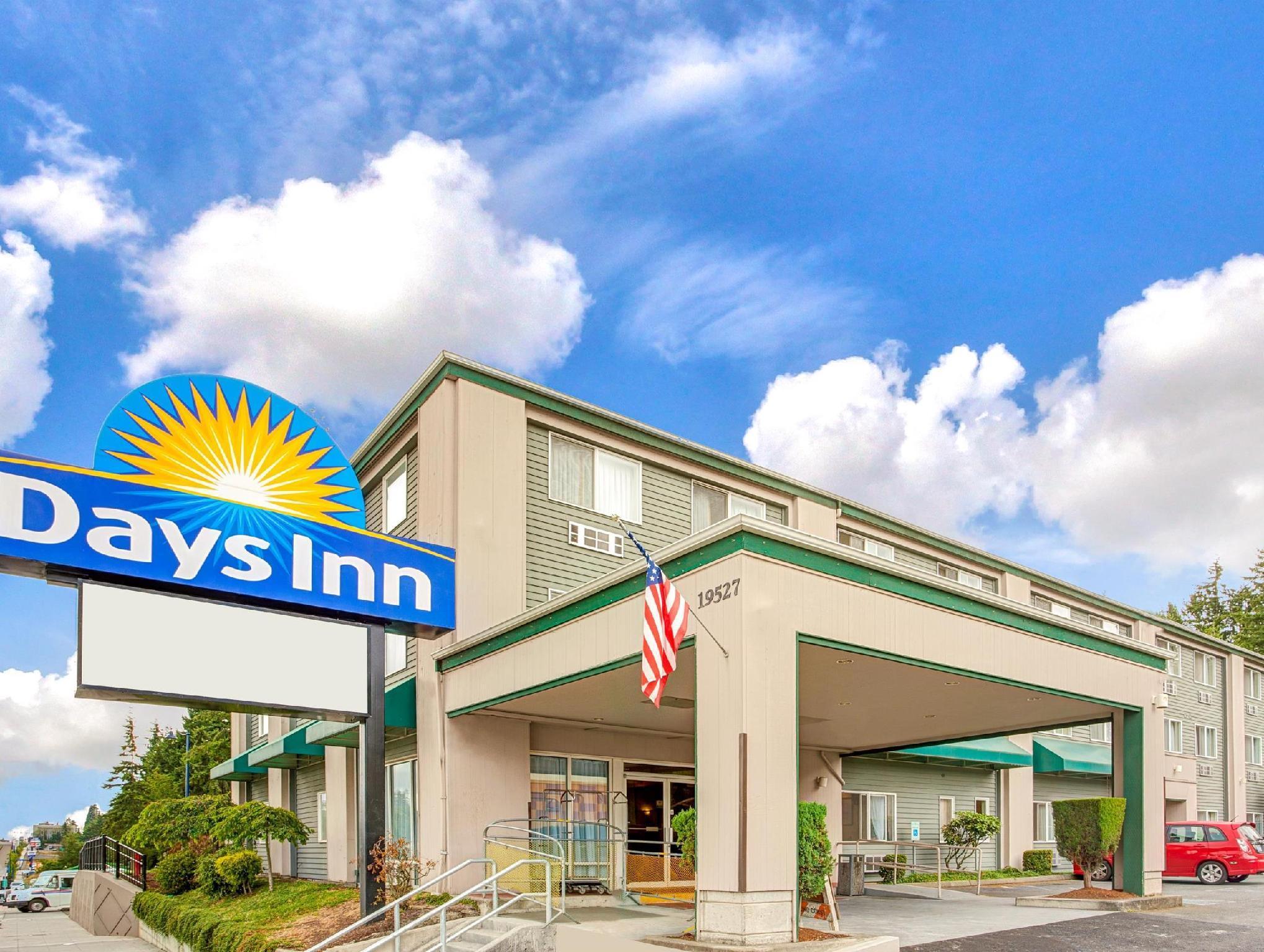 Days Inn By Wyndham Seattle Aurora Shoreline Extérieur photo